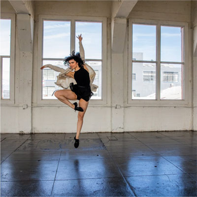 Fuego Dance Sneakers